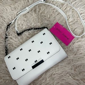 White black bow Betsey Johnson crossbody handbag